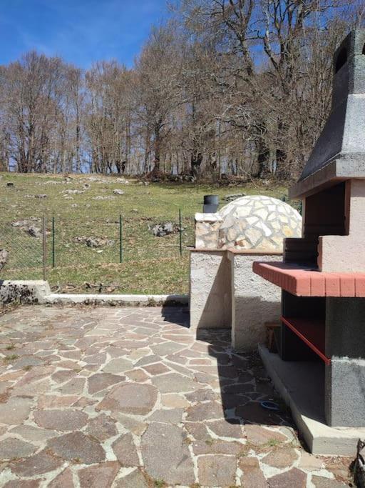 Chalet Edelweiss Marsia-Tagliacozzo 1500Mt Villa Eksteriør billede